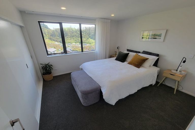 Photo of property in 20 Bee Lane, Whitby, Porirua, 5024