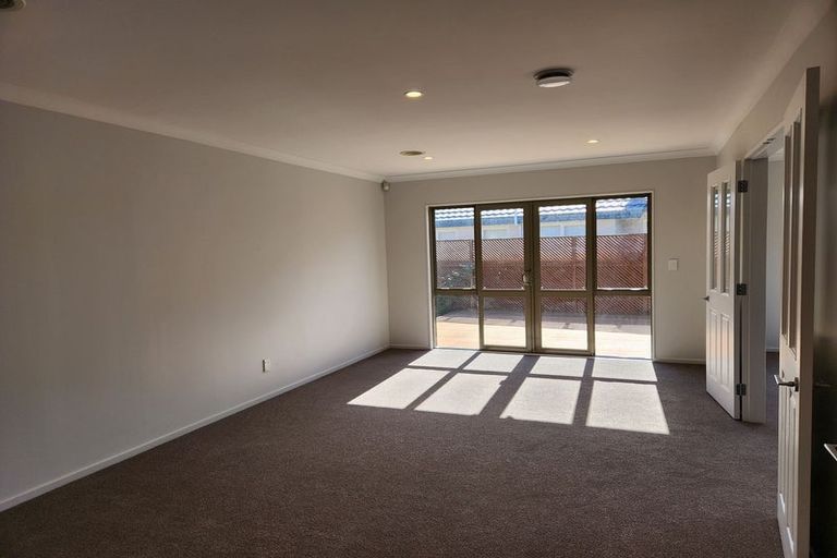 Photo of property in 10 Sandybrow, Churton Park, Wellington, 6037