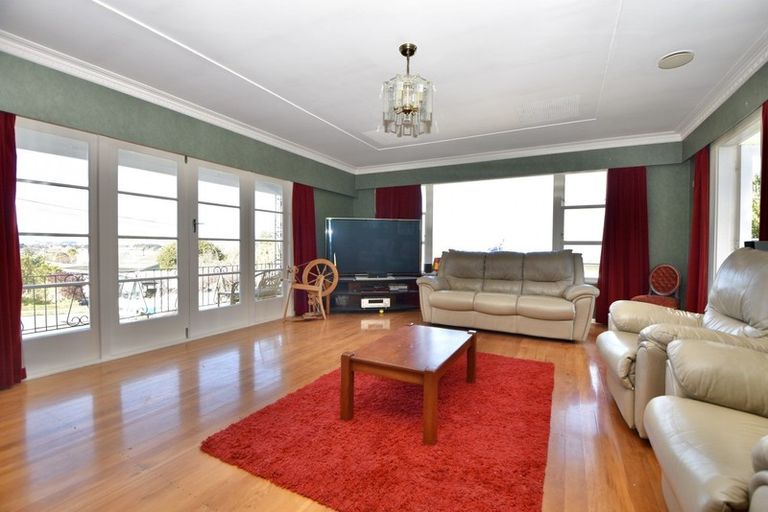 Photo of property in 9 Puriri Crescent, Lansdowne, Masterton, 5810