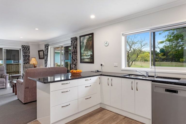 Photo of property in 4 Owen Road, Kawerau, 3127