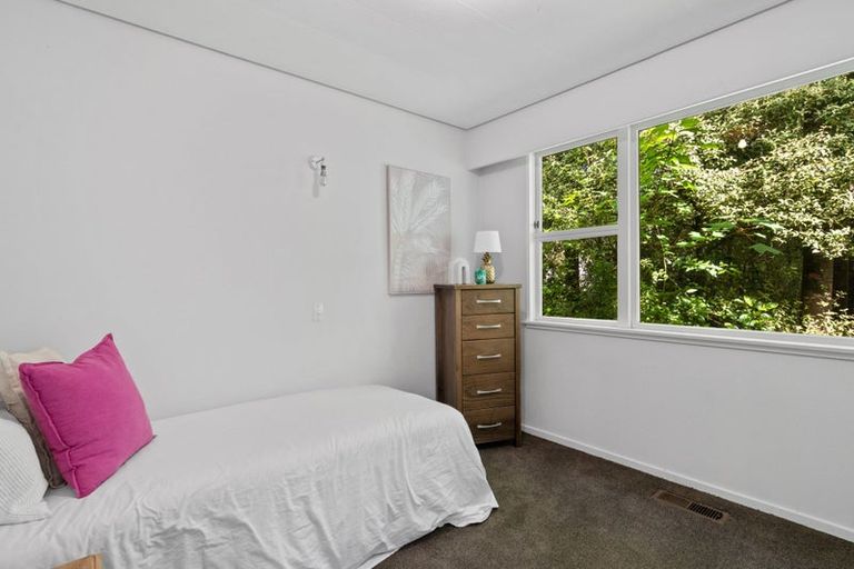 Photo of property in 18 Rata Road, Otatara, Invercargill, 9879