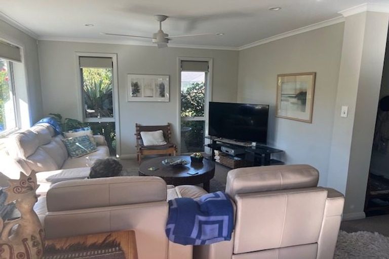 Photo of property in 17 Saltwood Lane, Bethlehem, Tauranga, 3110