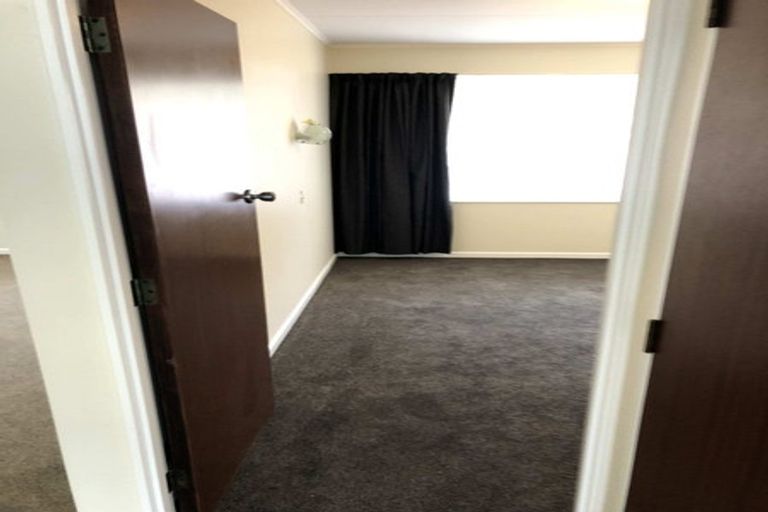 Photo of property in 13a Carthew Street, Feilding, 4702