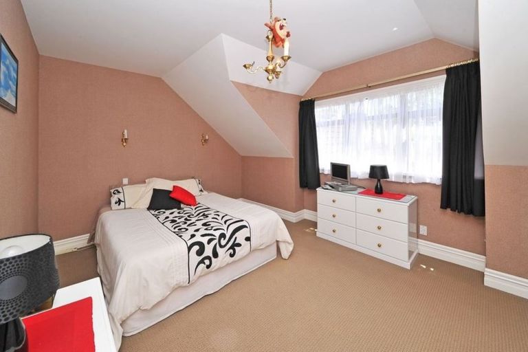 Photo of property in 5 Tington Avenue, Wattle Downs, Auckland, 2103