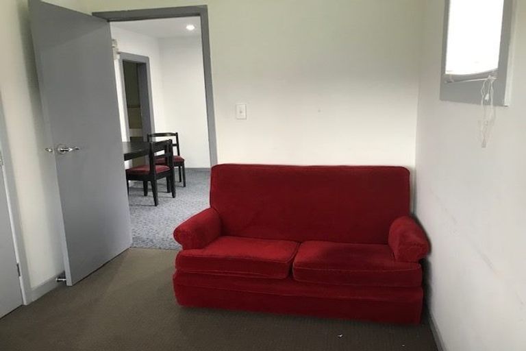 Photo of property in 3 Rogers Avenue, Eastern Beach, Auckland, 2012