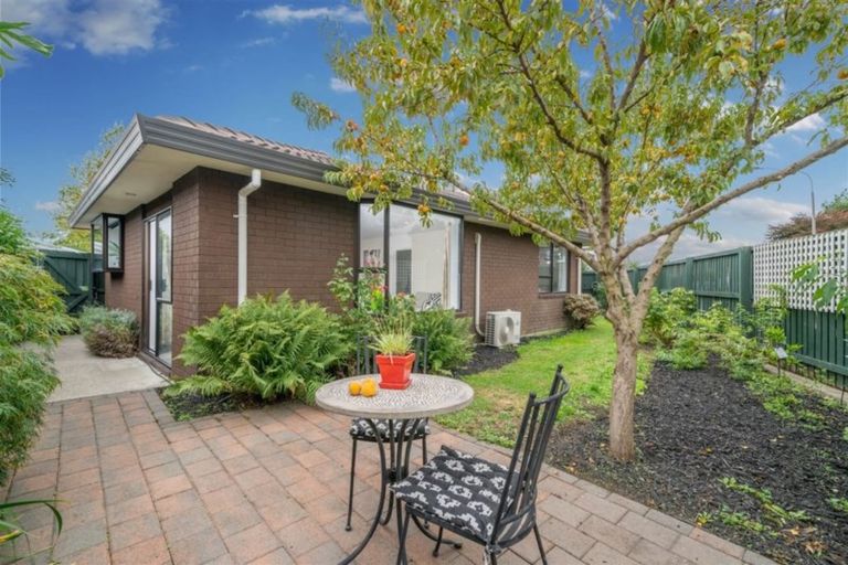 Photo of property in 4b Coppell Place, Hillmorton, Christchurch, 8025