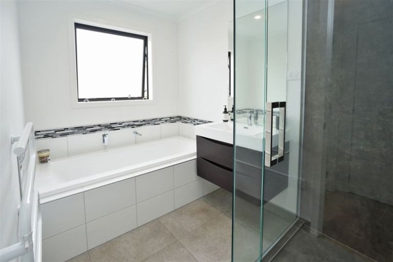 Photo of property in 66 Cumberland Drive, Flagstaff, Hamilton, 3210