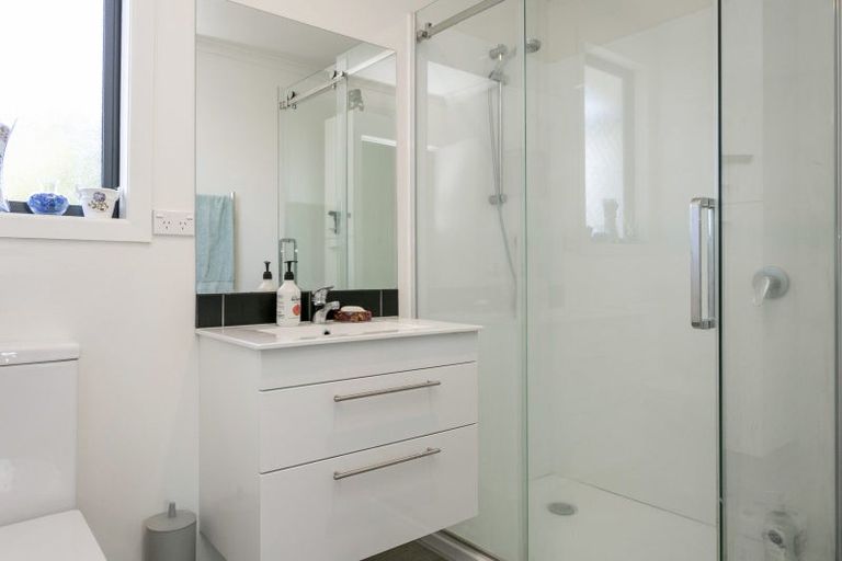 Photo of property in 24 Tawa Street, Hilltop, Taupo, 3330