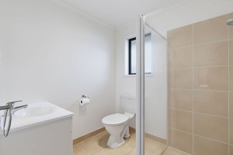 Photo of property in 46 Riverside Drive, Waiuku, 2123