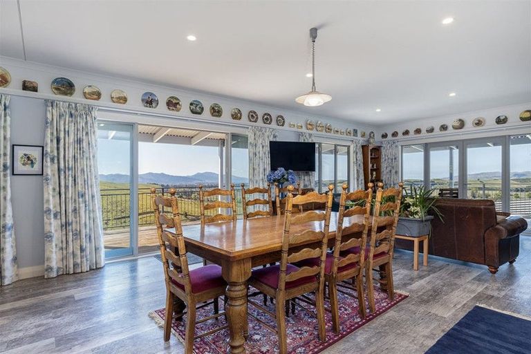 Photo of property in 73 Kahu Way, Hawkesbury, Blenheim, 7272