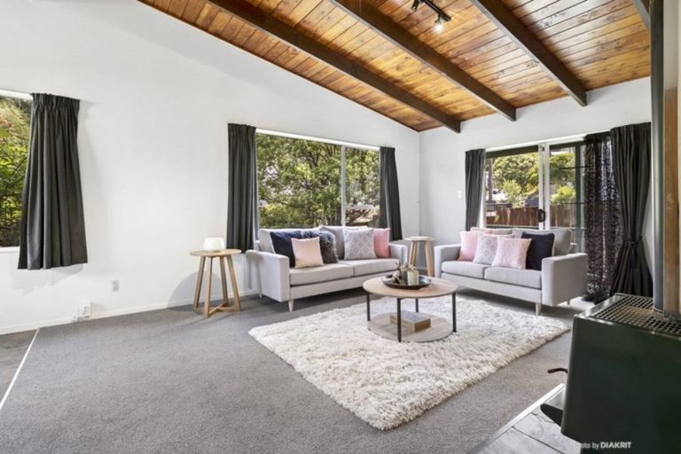 Photo of property in 102 Awarua Street, Ngaio, Wellington, 6035