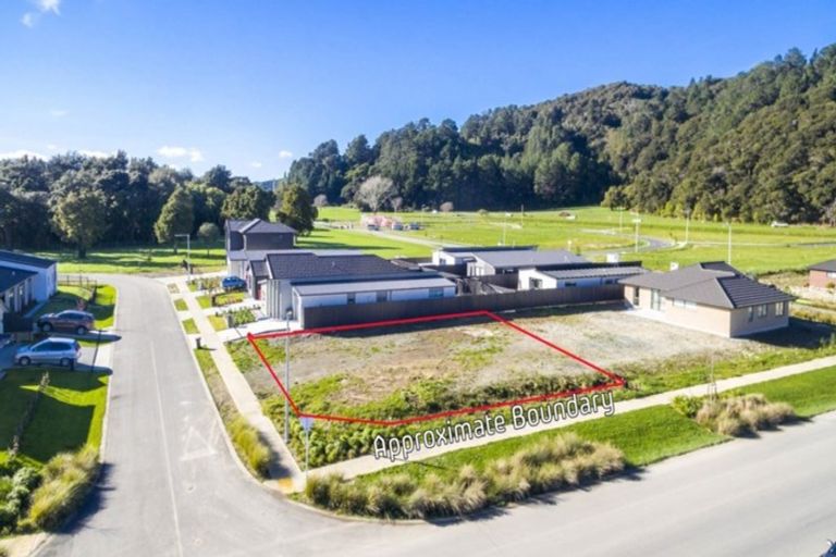 Photo of property in 22 Hopkirk Avenue, Wallaceville, Upper Hutt, 5018