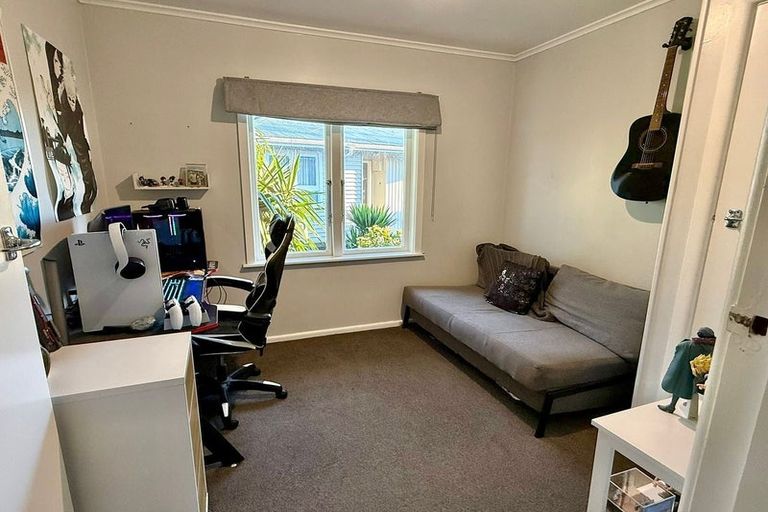 Photo of property in 31 Masefield Avenue, Maraenui, Napier, 4110