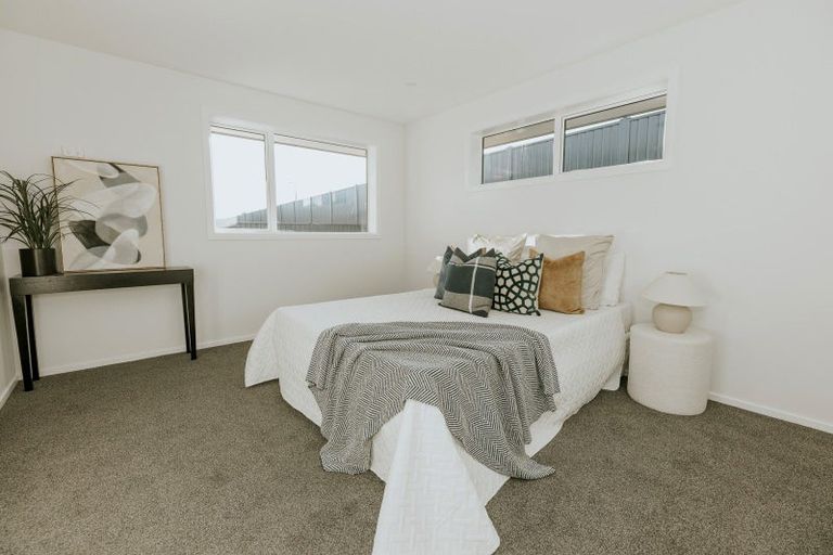 Photo of property in 15 Royal Oak Crescent, Holmes Hill, Oamaru, 9401