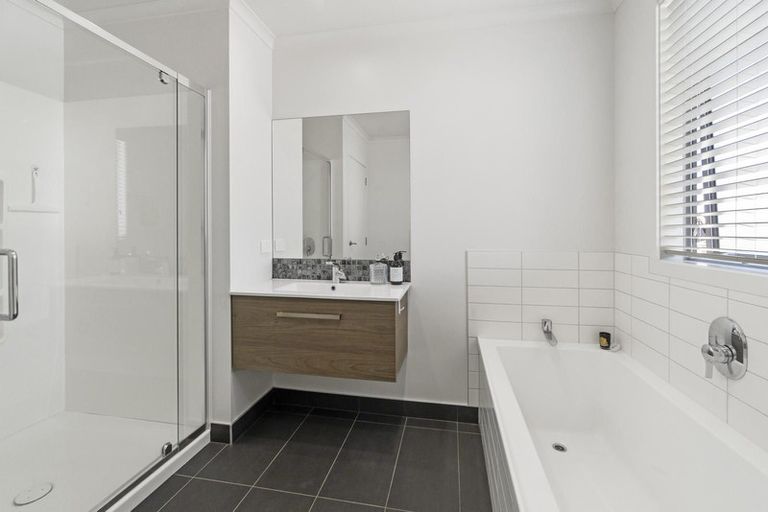 Photo of property in 27 Harvard Street, Hobsonville, Auckland, 0616