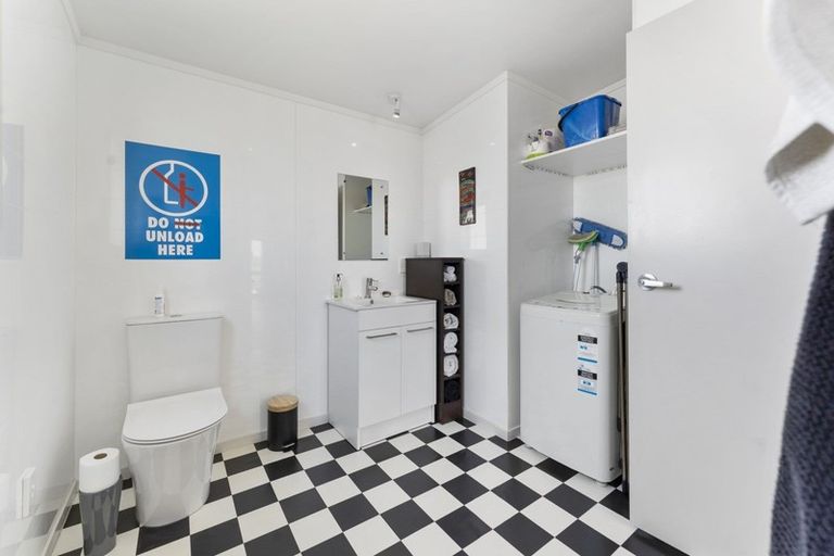 Photo of property in 68 Clemow Road, Fitzroy, New Plymouth, 4312