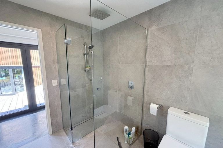 Photo of property in 10 Dove Grove, Westmorland, Christchurch, 8025