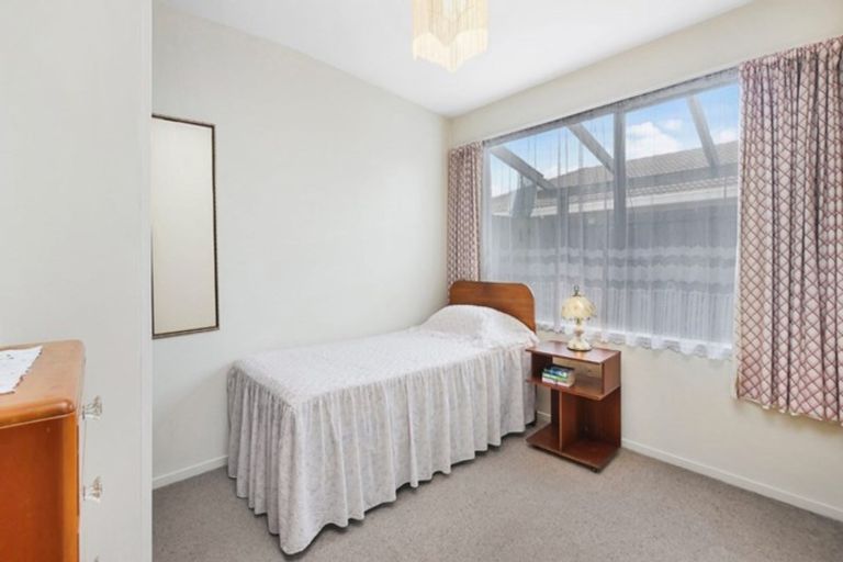 Photo of property in 2/3 Wanstead Place, Woolston, Christchurch, 8062