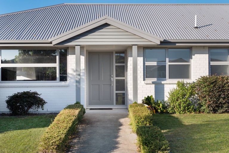 Photo of property in 31 Blanche Road, Papamoa Beach, Papamoa, 3118