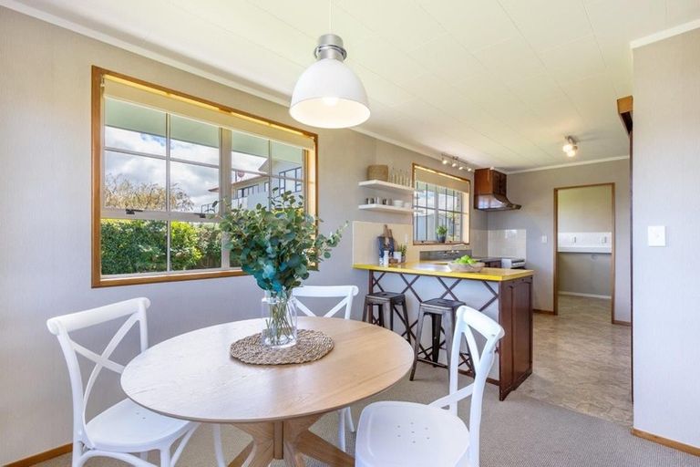 Photo of property in 11 Battersea Place, Richmond Heights, Taupo, 3330