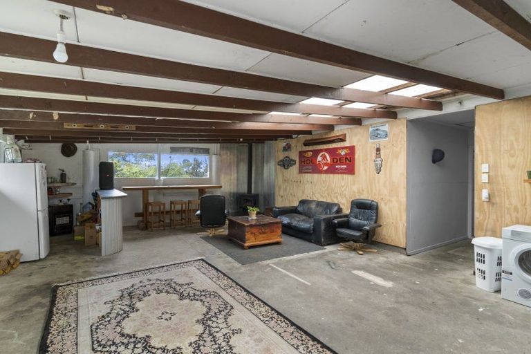 Photo of property in 2745 Opunake Road, Te Kiri, Opunake, 4682