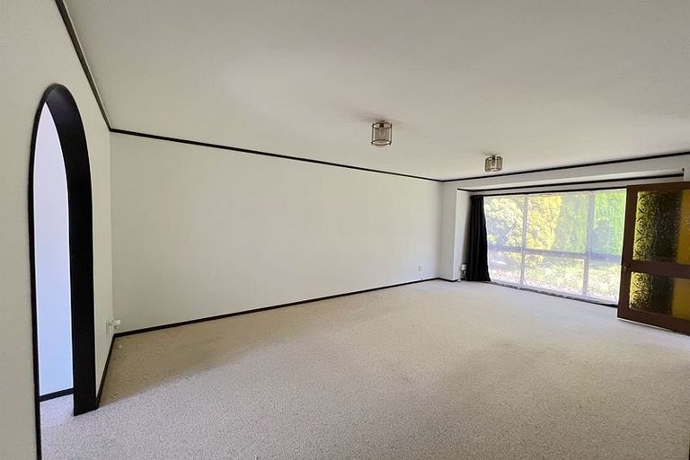 Photo of property in 1/64 Sunderlands Road, Half Moon Bay, Auckland, 2012