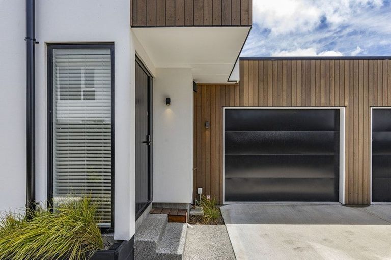 Photo of property in 4/63 Waltham Road, Sydenham, Christchurch, 8023