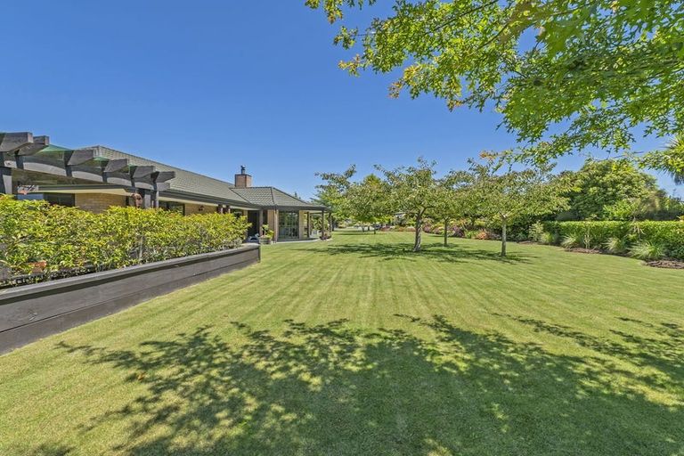 Photo of property in 94 Rossington Drive, West Melton, 7618