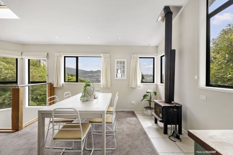 Photo of property in 36 Chesterton Street, Johnsonville, Wellington, 6037