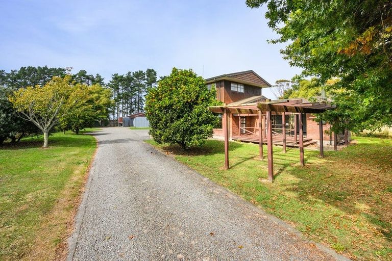Photo of property in 83 Oroua Road, Kairanga, Palmerston North, 4475