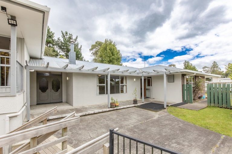 Photo of property in 25 Ranfurly Street, Dannevirke, 4930