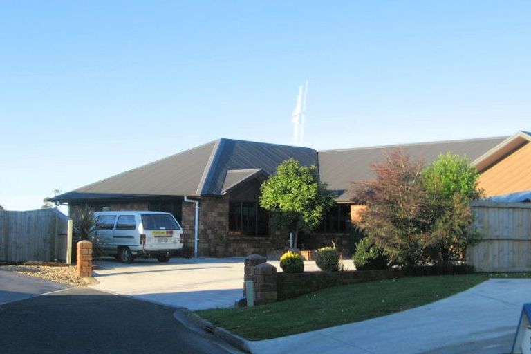 Photo of property in 18 Killegray Close, Flagstaff, Hamilton, 3210