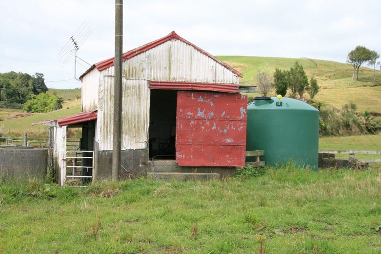 Photo of property in 862 Mountain Road, Waiongana, Inglewood, 4389