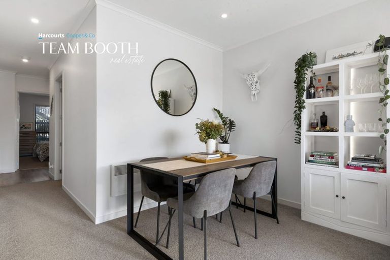 Photo of property in 8/1 Genevieve Lane, Hobsonville, Auckland, 0616