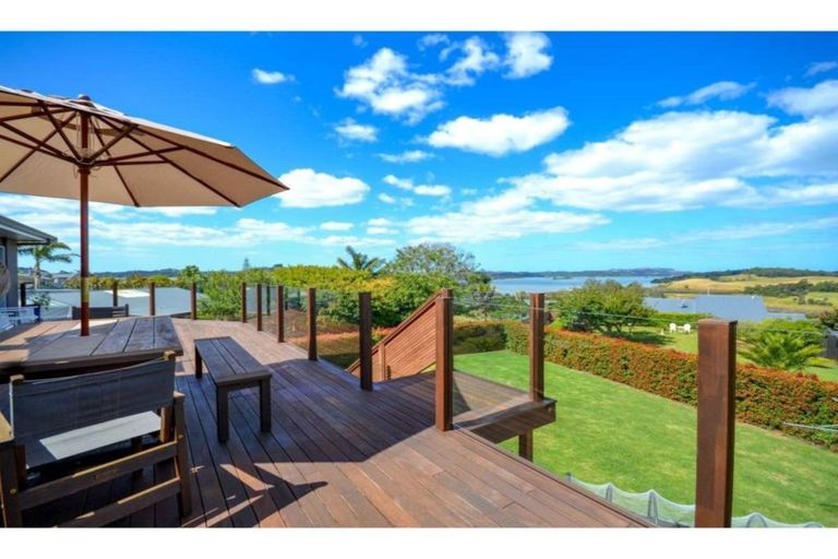 Photo of property in 35 Reinga Road, Kerikeri, 0230