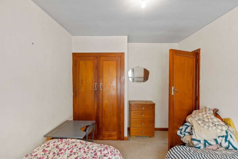 Photo of property in 84 Northcote Road, Northcote, Christchurch, 8052