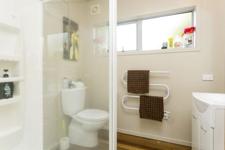 Photo of property in 1/75 Taharepa Road, Hilltop, Taupo, 3330