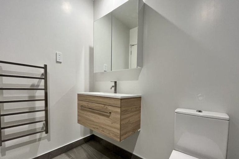 Photo of property in 5/56 Salisbury Road, Birkdale, Auckland, 0626