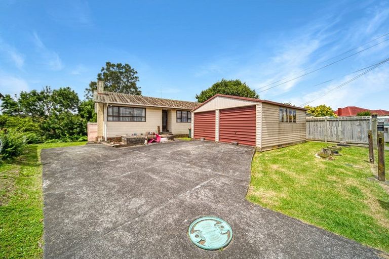 Photo of property in 15 Antrim Crescent, Otara, Auckland, 2023