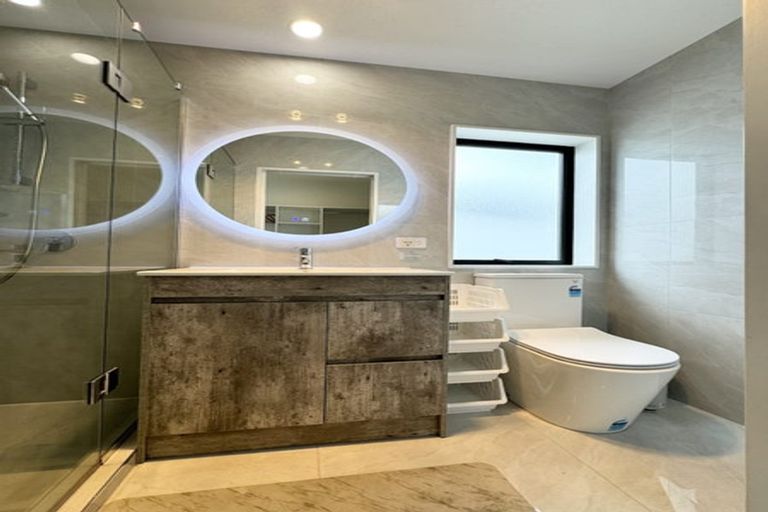 Photo of property in 36 Greenfinch Road, Hobsonville, Auckland, 0616