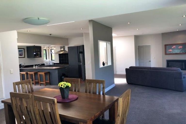 Photo of property in 25a Marina Drive, Frankton, Queenstown, 9300