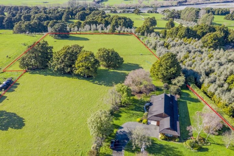 Photo of property in 537 Otaki Gorge Road, Hautere, Otaki, 5582