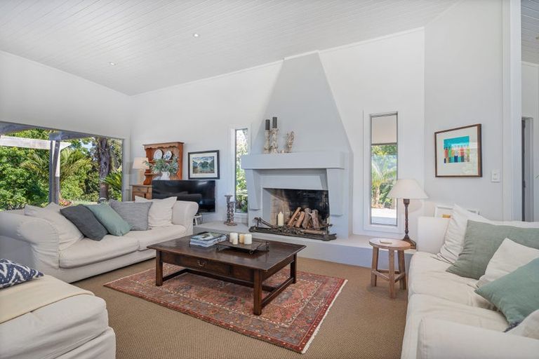 Photo of property in 899e Purangi Road, Cooks Beach, Whitianga, 3591