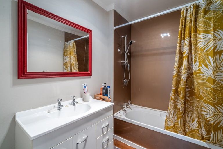 Photo of property in 79 Horman Road, Grove Bush, Invercargill, 9876