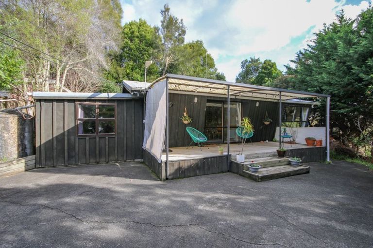 Photo of property in 1913 Paparoa Valley Road, Paparoa, 0571