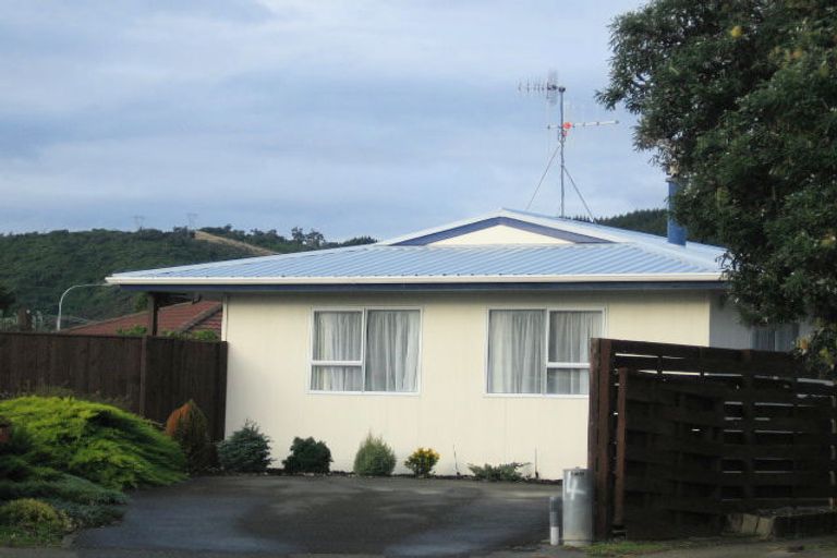 Photo of property in 14 Rodney Grove, Paraparaumu, 5032