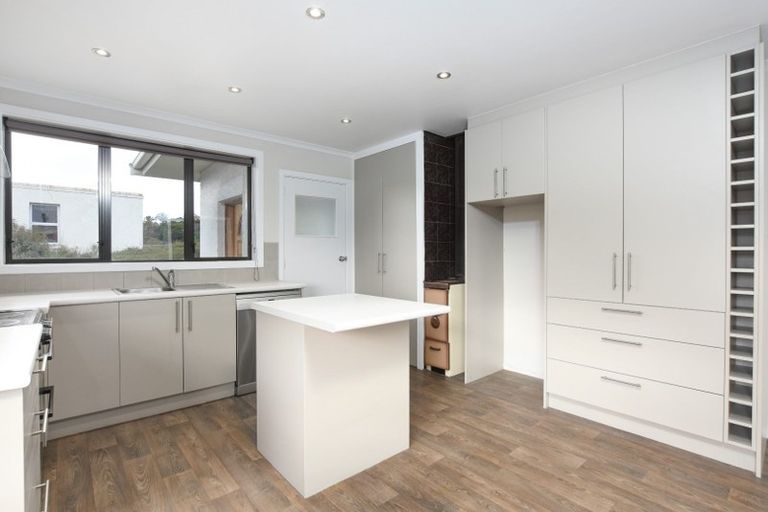 Photo of property in 4a Edinburgh Street, Green Island, Dunedin, 9018