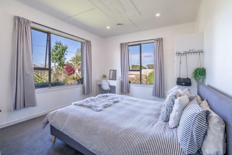 Photo of property in 20 Queen Street, Winton, 9720