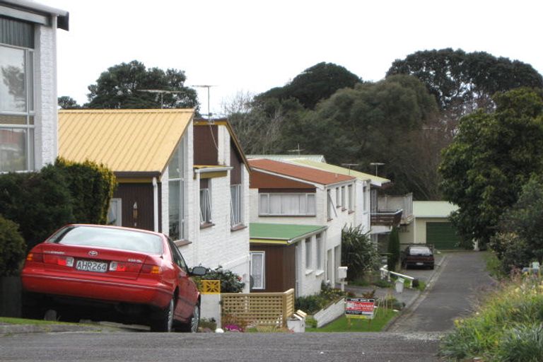 Photo of property in 10 Davies Lane, New Plymouth, 4310