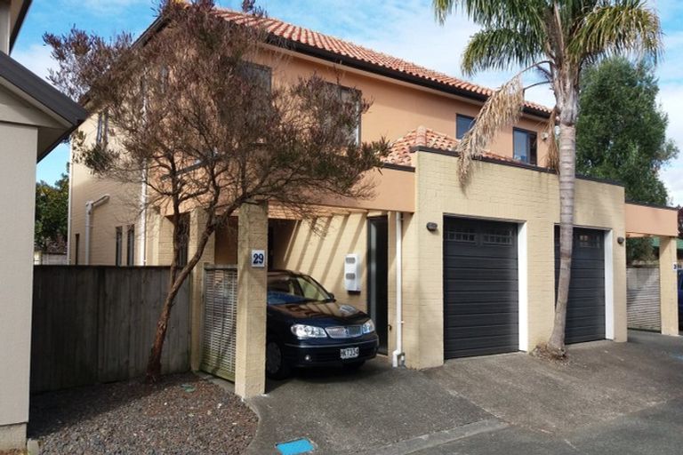 Photo of property in 62 Huntington Drive, Huntington Park, Auckland, 2013